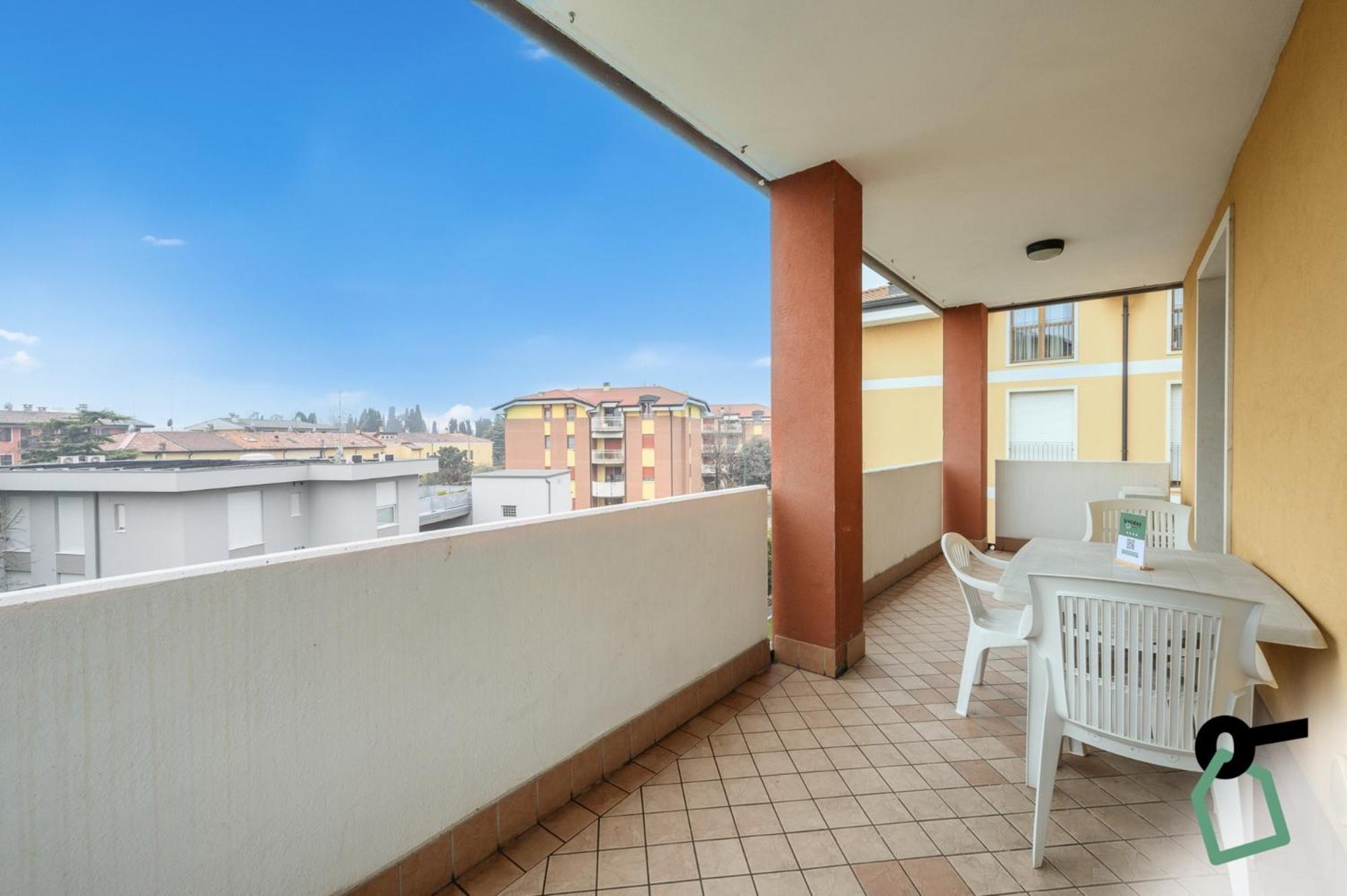 פסקיארה דל גארדה Hotiday Residence Garda מראה חיצוני תמונה