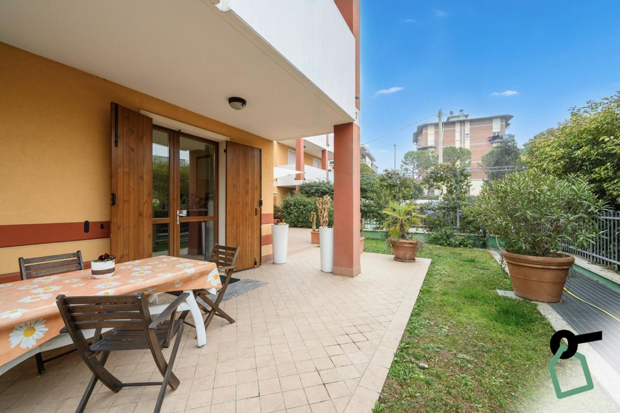פסקיארה דל גארדה Hotiday Residence Garda מראה חיצוני תמונה